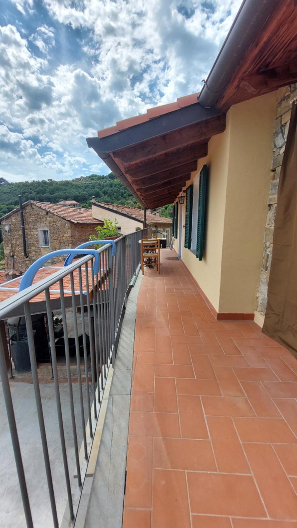 Il Nido Del Viaggiatore Vallebona 外观 照片